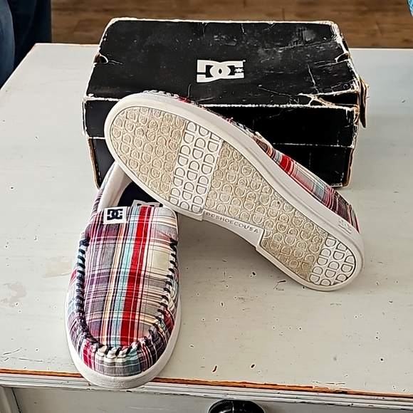 Loafers - Picture 1 of 4